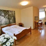 Vesta Centrum Konferencyjno Wypoczynkowe Apart-hotel Jeleśnia