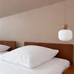 Vesta Centrum Konferencyjno Wypoczynkowe Apart-hotel 3*