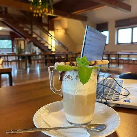 Vesta Centrum Konferencyjno Wypoczynkowe 3* Jeleśnia