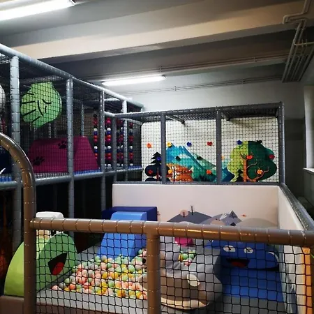 Vesta Centrum Konferencyjno Wypoczynkowe 3*