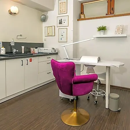 Apart-hotel Vesta Centrum Konferencyjno Wypoczynkowe 3*