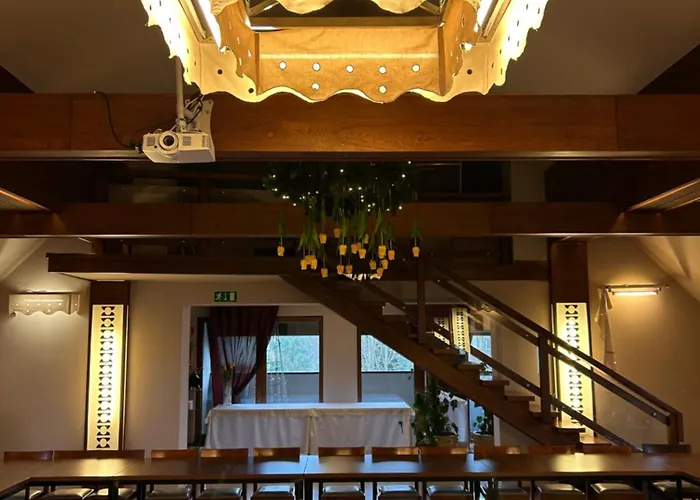 Vesta Centrum Konferencyjno Wypoczynkowe Apart-hotel 3*