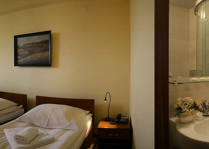 Aparthotel Vesta Centrum Konferencyjno Wypoczynkowe 3*