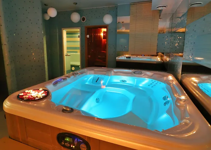 Vesta Centrum Konferencyjno Wypoczynkowe 3*