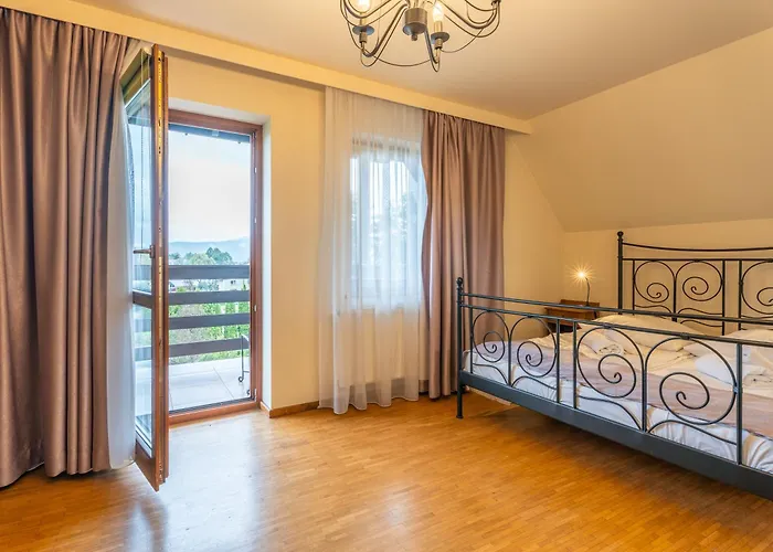 Vesta Centrum Konferencyjno Wypoczynkowe 3*